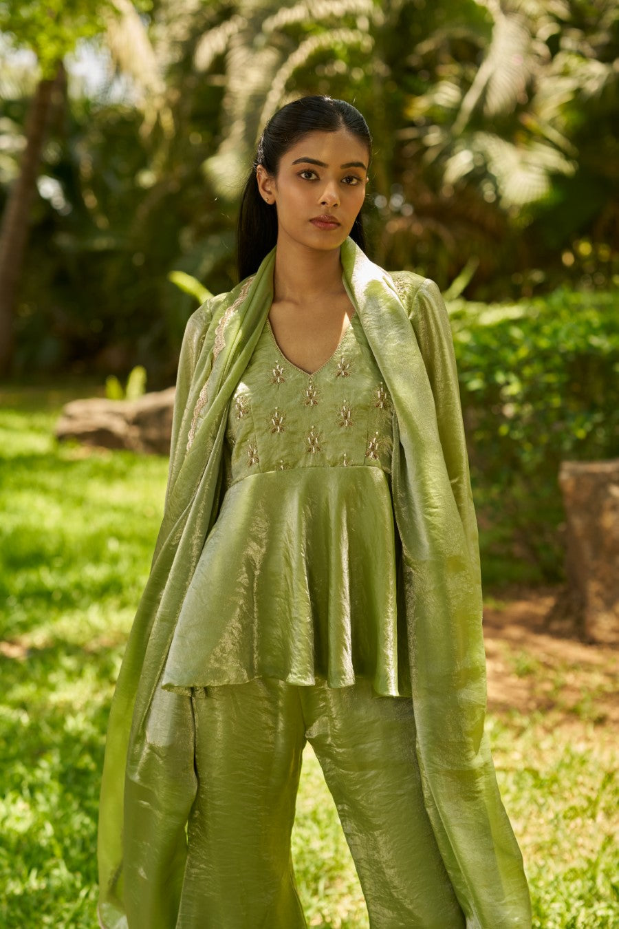 Tanira suit Green